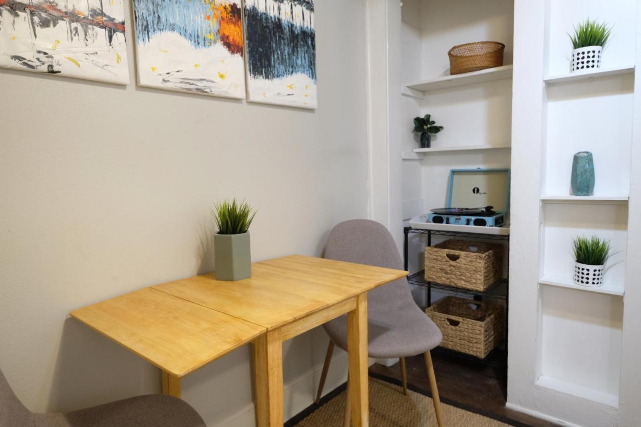 Urban Convenience Studio Flat Даллас Экстерьер фото